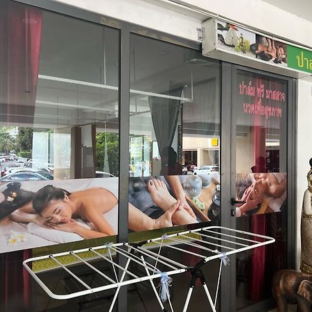 Private Modern Apartments By Patong Vacation Rentals Located In The Heart Of Patong, Walking Distance To The Beach, Kitchen, Private Bathroom, Seating Area, 65" Smart Tv With Free Wifi Εξωτερικό φωτογραφία