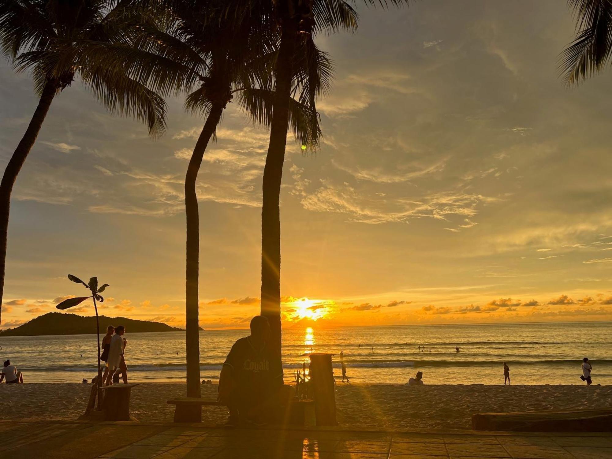 Private Modern Apartments By Patong Vacation Rentals Located In The Heart Of Patong, Walking Distance To The Beach, Kitchen, Private Bathroom, Seating Area, 65" Smart Tv With Free Wifi Εξωτερικό φωτογραφία
