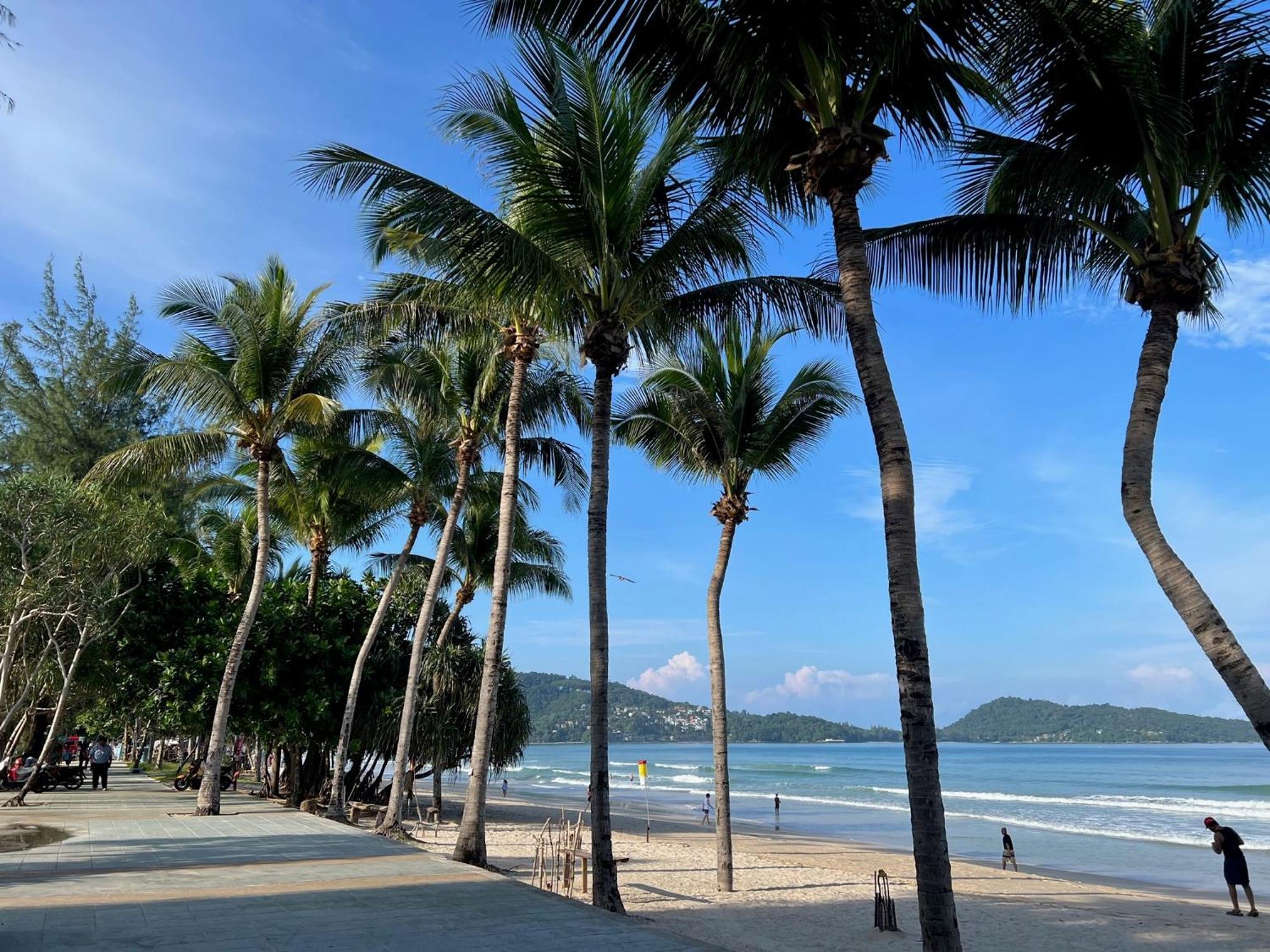 Private Modern Apartments By Patong Vacation Rentals Located In The Heart Of Patong, Walking Distance To The Beach, Kitchen, Private Bathroom, Seating Area, 65" Smart Tv With Free Wifi Εξωτερικό φωτογραφία