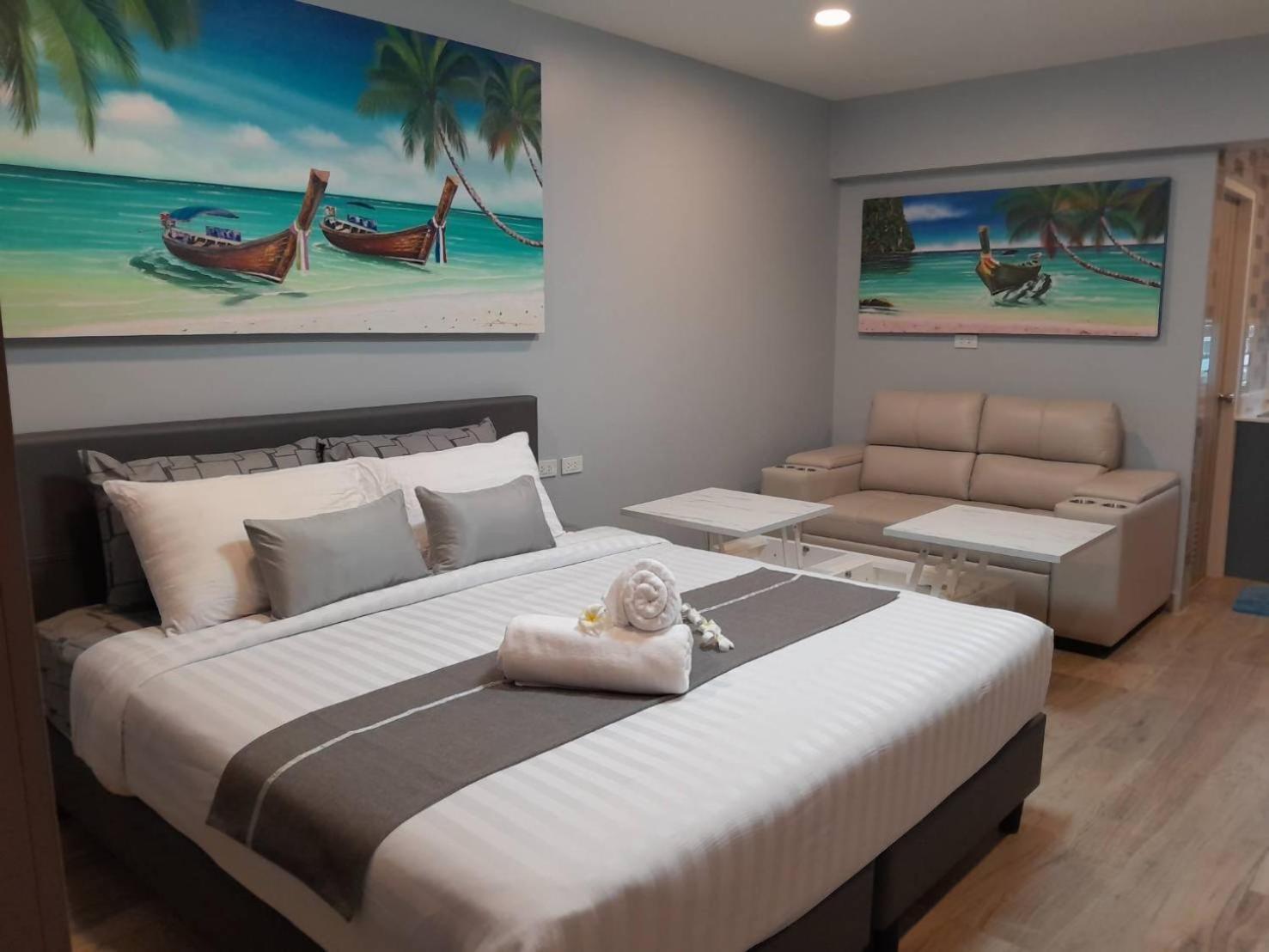 Private Modern Apartments By Patong Vacation Rentals Located In The Heart Of Patong, Walking Distance To The Beach, Kitchen, Private Bathroom, Seating Area, 65" Smart Tv With Free Wifi Εξωτερικό φωτογραφία